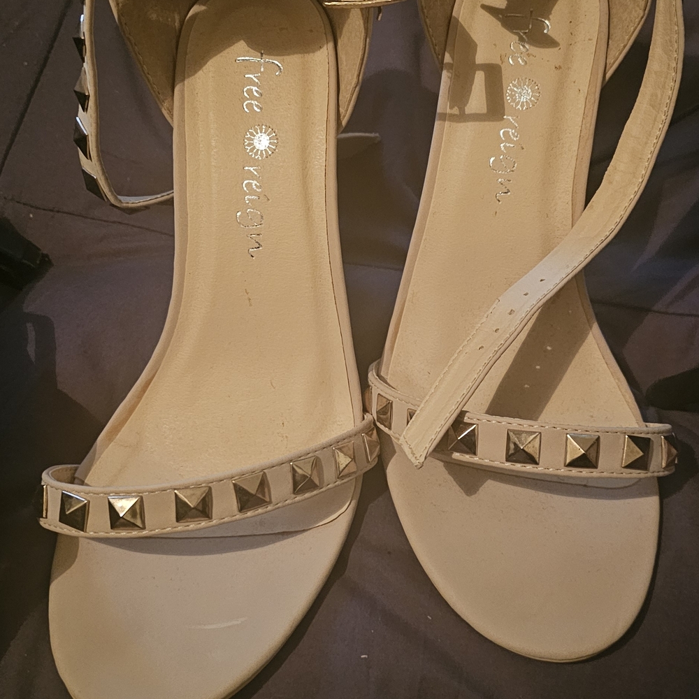 Women's Cream Sandals with Gold Studs